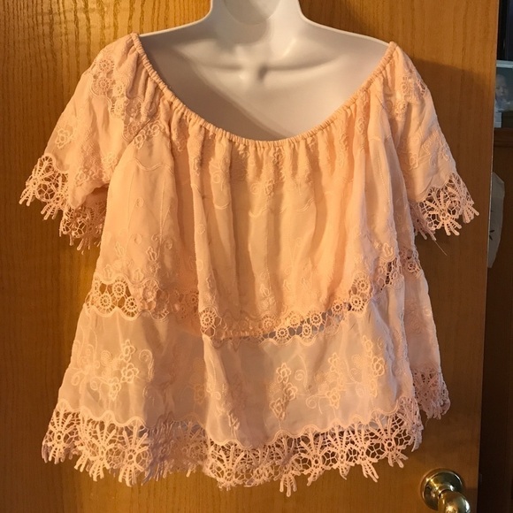 ✅HOST Pick✅ I Jeans By Buffalo Off The Shoulder Crop Top, Large - Picture 2 of 6